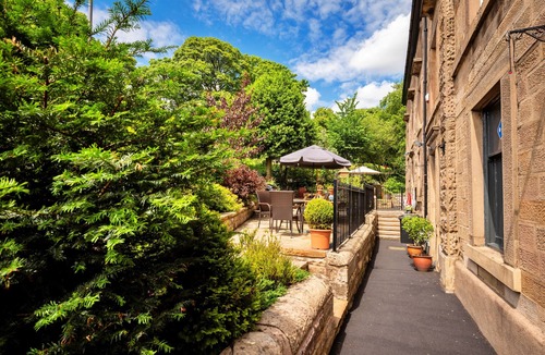 Buxton Apartment | The Old Post Office Apartment 3