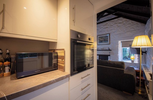 Suladale Apartment | The Old Post Office, Bernisdale