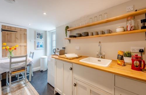 West Ilsley House | The Old Post Office