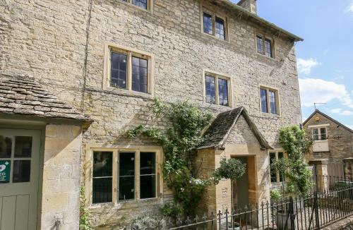 Coln St Aldwyns House | The Old Post Office