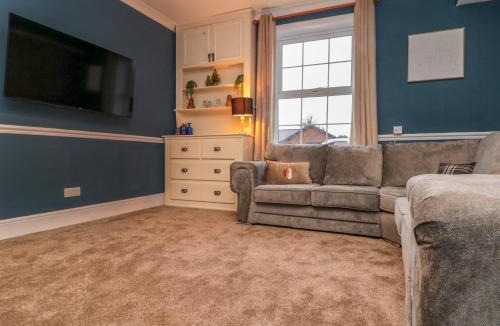 Shipton House | The Old Post Office