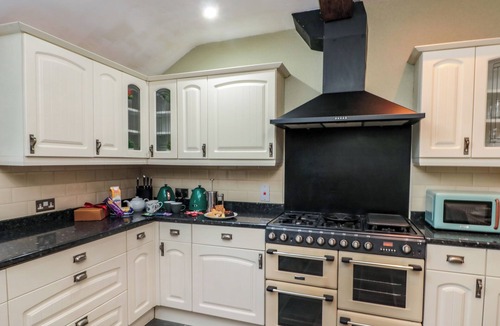 Shipton Cottage | The Old Post Office