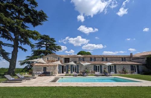 Saint-Andre-et-Appelles Bed & Breakfast | The Old Presbytery