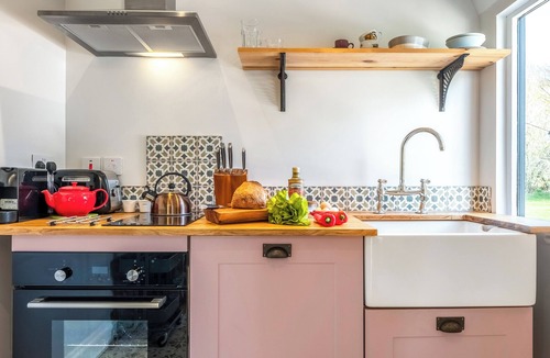 Cratfield Cottage | The Old Press - UK50806