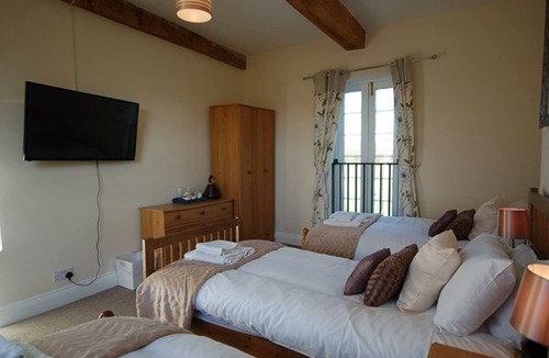 Thame Hotel | The Old Red Lion