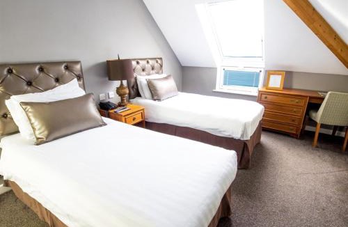 Horseheath Hotel | The Old Red Lion Inn