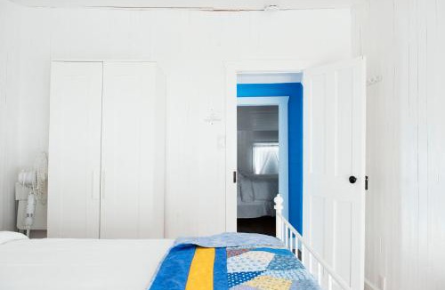 Fogo House | The Old Salt Box Co. - Aunt Glady's