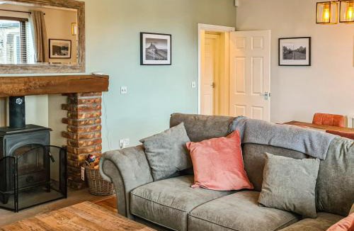 Lowick House | The Old School