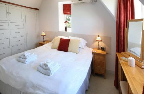 South Perrott House | The Old School