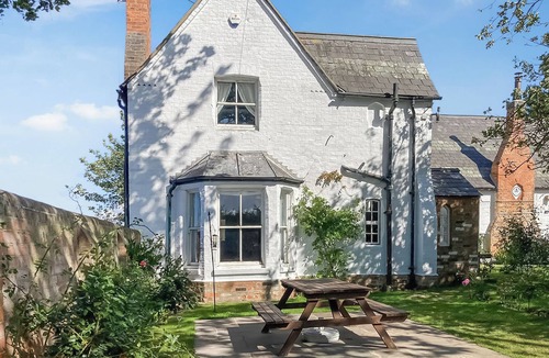 Winestead Cottage | The Old School House