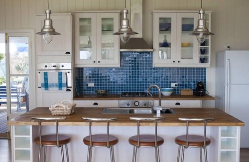 Currarong House | "The Old School House"