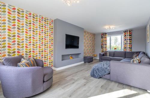 Worsborough House | The Old School House