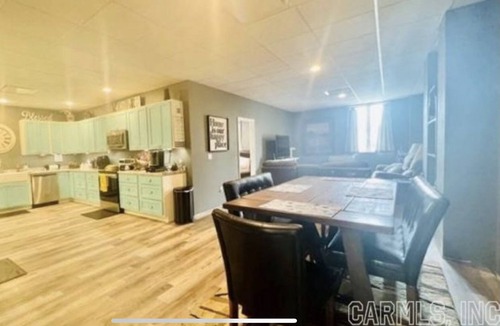 Black Rock Apartment | The old schoolhouse apartment