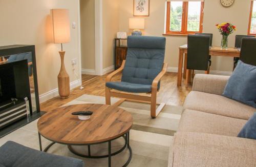 Ellenhall House | The Old Smithy