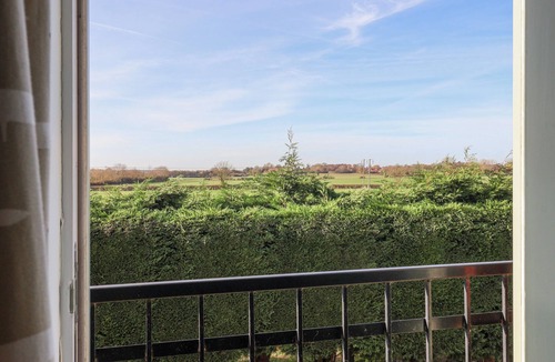 Great Hatfield Cottage | The Old Stable