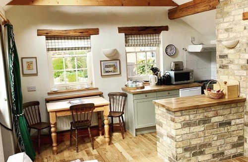 Sleaford Cabin | The Old Stable