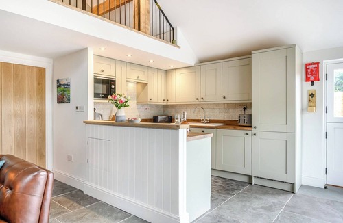 South Littleton Cottage | The Old Stables - UK38576