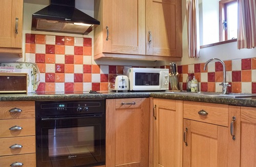 Thame Cottage | The Old Stable - Meadowbrook Farm