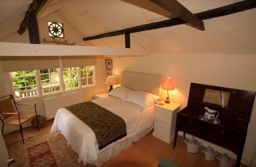 Winslow Bed & Breakfast | The Old Stables B&B