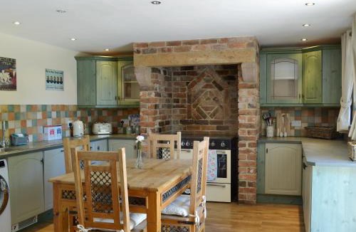 Over Haddon House | The Old Stables