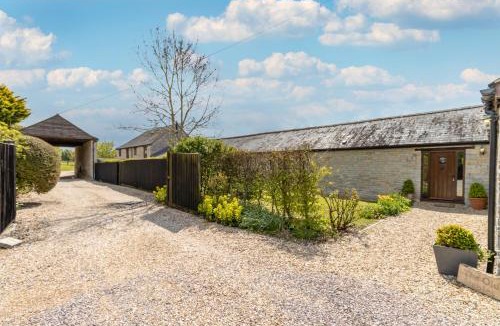 North Cadbury House | The Old Stables