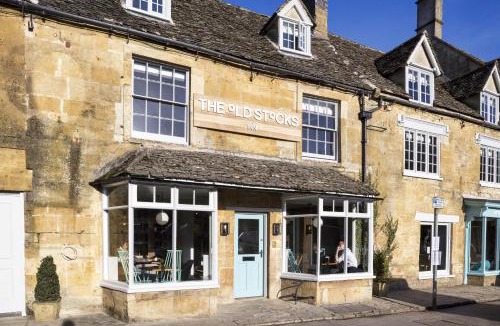 Stow-on-the-Wold Hotel | The Old Stocks Inn