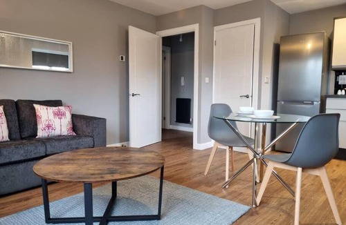 Stratford-upon-Avon Apartment | The Old Surgery Flat 8