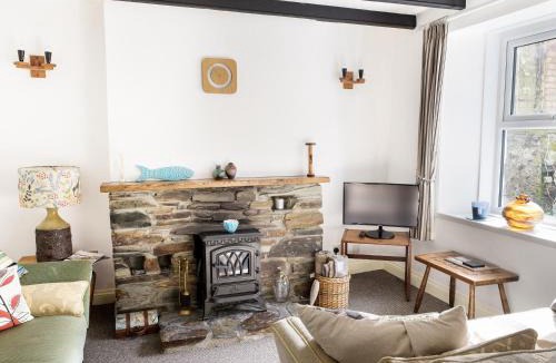 Par House | The Old Sweet Shop