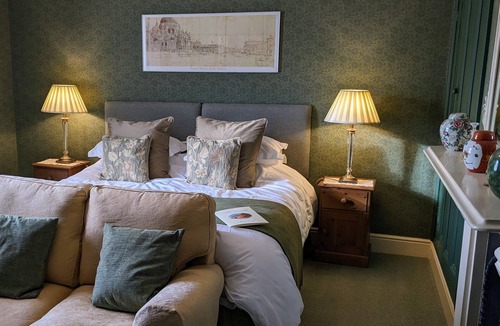 Newtown House | The Old Vicarage Dolfor