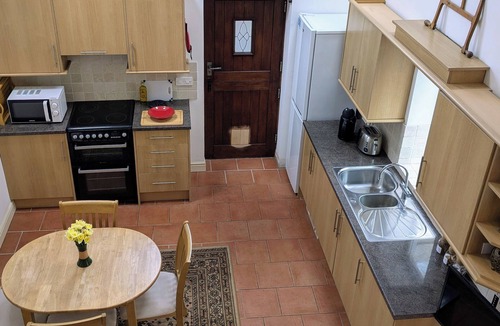 Newtown House | The Old Vicarage Dolfor