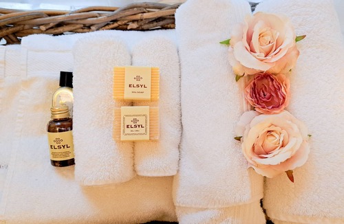 Flore Bed & Breakfast | The Old Vicarage