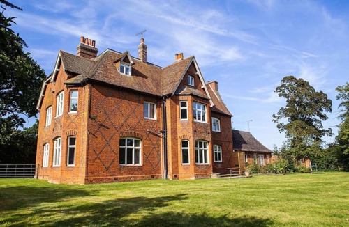 Brandeston House | The Old Vicarage - sleeps 20