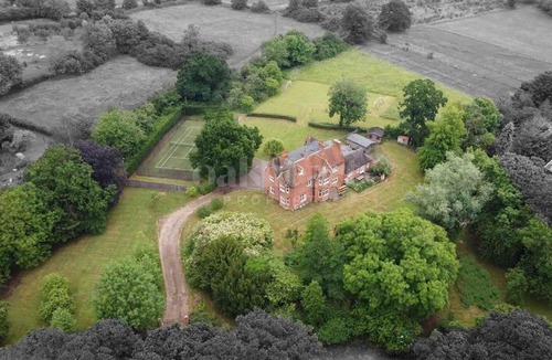 Brandeston House | The Old Vicarage - sleeps 20