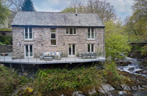 Kendal House | The Old Water Mill