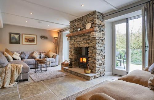 Kendal House | The Old Water Mill