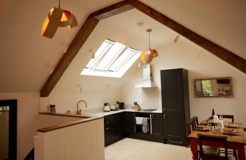 Pylle Apartment | The Old Winery Cottage No2