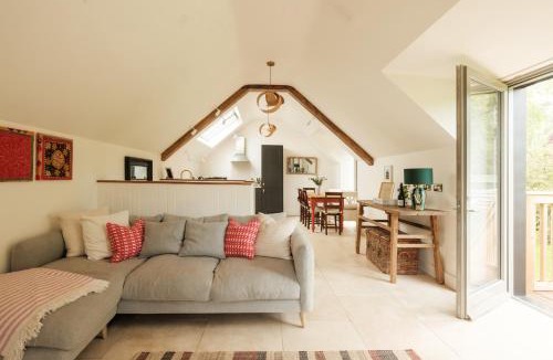 Pylle Apartment | The Old Winery Cottage No2