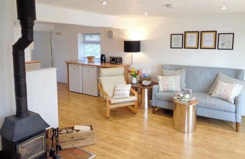 Pauntley House | The Old Winery Cottage