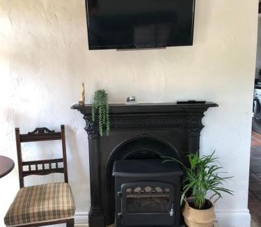 Foxley House | The Old Workhouse Paddocks