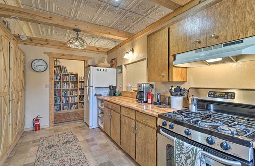 Lewis House | 'The Ole Bank': Historic Home in Dtwn Dolores