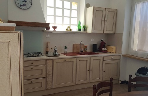 Saint-Hilaire House | The olive house