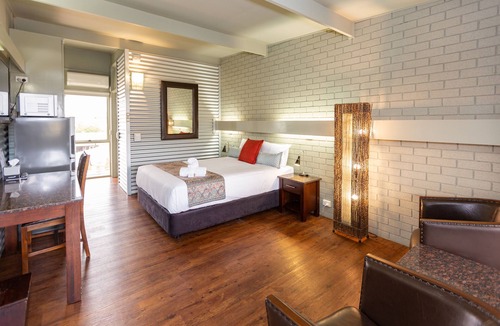 Morwell Hotel | The Olive Tree Motel