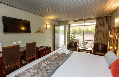 Morwell Hotel | The Olive Tree Motel