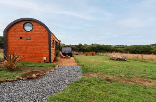 Mabe Cottage | The Olju