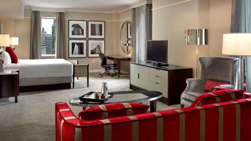 St. Lawrence Hotel | The Omni King Edward Hotel