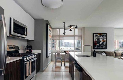 Powerhouse Arts District Condo | The One 1BR Retreat – Bright and Elegant Jersey City Space