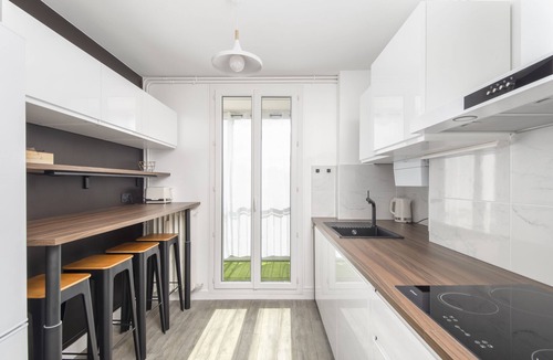 Bascule - Oratoire Apartment | ✩THE ONE✩ Elegance and comfort