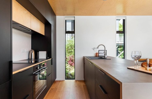 Onemana Cottage | The Onemana Nook - Onemana