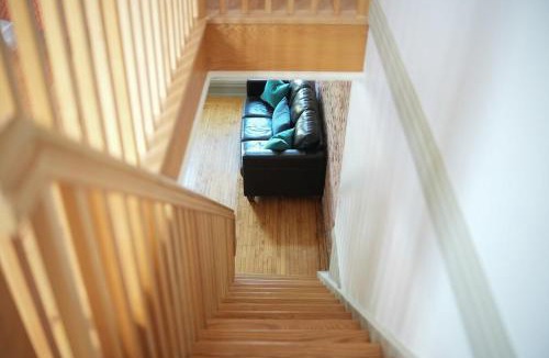Kingston Apartment | The Only Lakeview & Market View Downtown