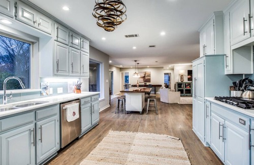 Dallas House | The Only Private Pickleball Vacation in Dallas!